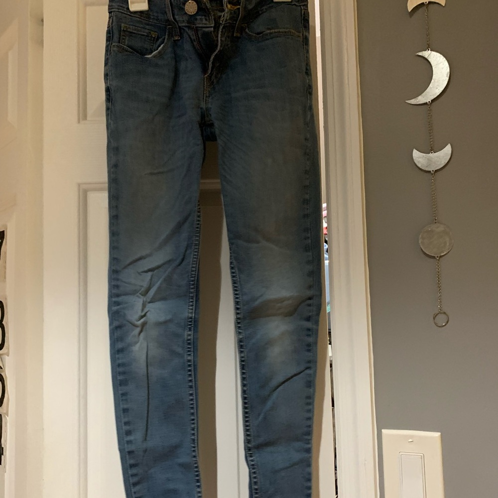 Levi jeans